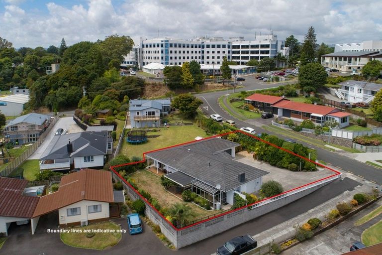 Photo of property in 113 Laurence Street North, Gate Pa, Tauranga, 3112
