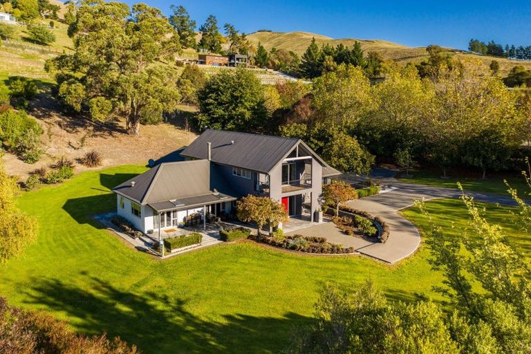 Photo of property in 27 Dry Hills Rise, Riverlands, Blenheim, 7274