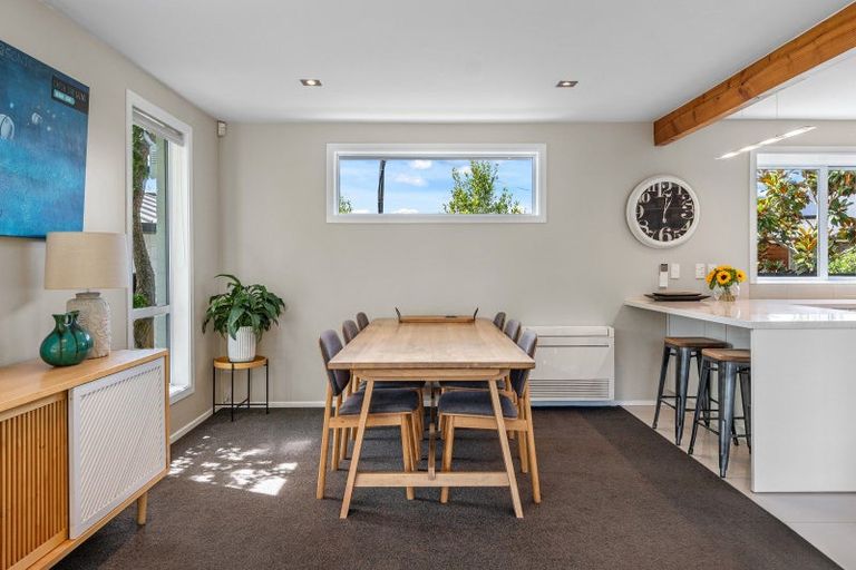 Photo of property in 481 Avonhead Road, Avonhead, Christchurch, 8042