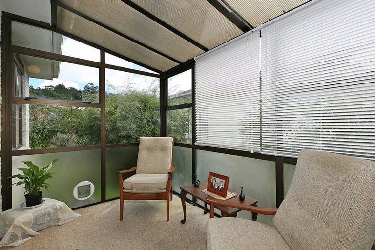 Photo of property in 106 Stokes Valley Road, Stokes Valley, Lower Hutt, 5019