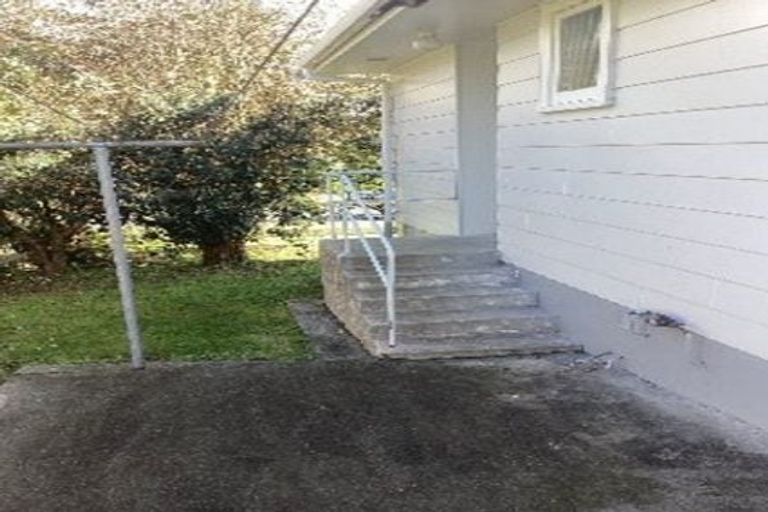 Photo of property in 24 Manaia View Road, One Tree Point, 0118