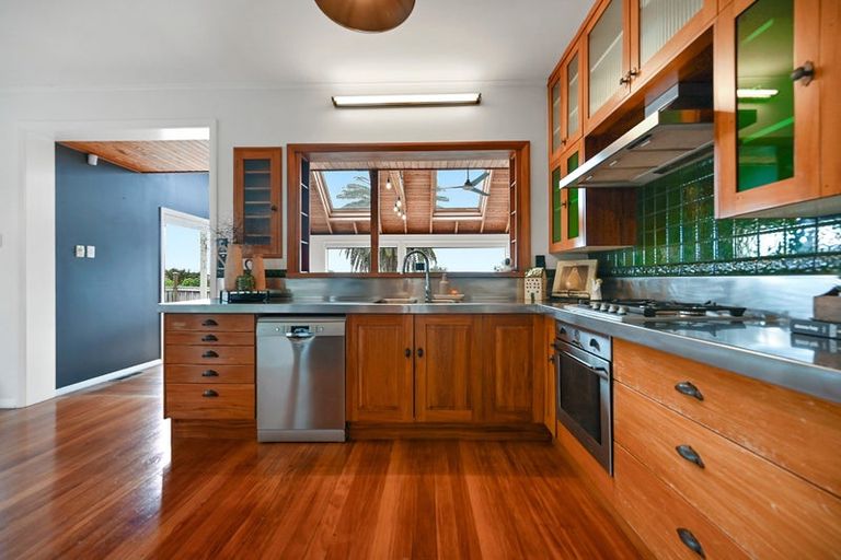 Photo of property in 20 Ridout Street, Maeroa, Hamilton, 3200