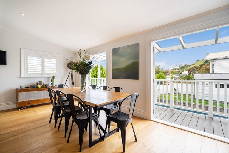 Photo of property in 6 Shoal Bay Road, Devonport, Auckland, 0624