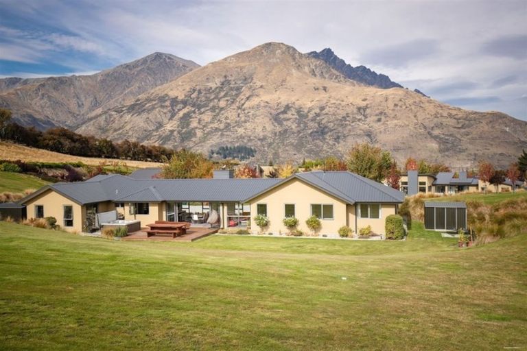 Photo of property in 45 Springbank Grove, Lower Shotover, Queenstown, 9371