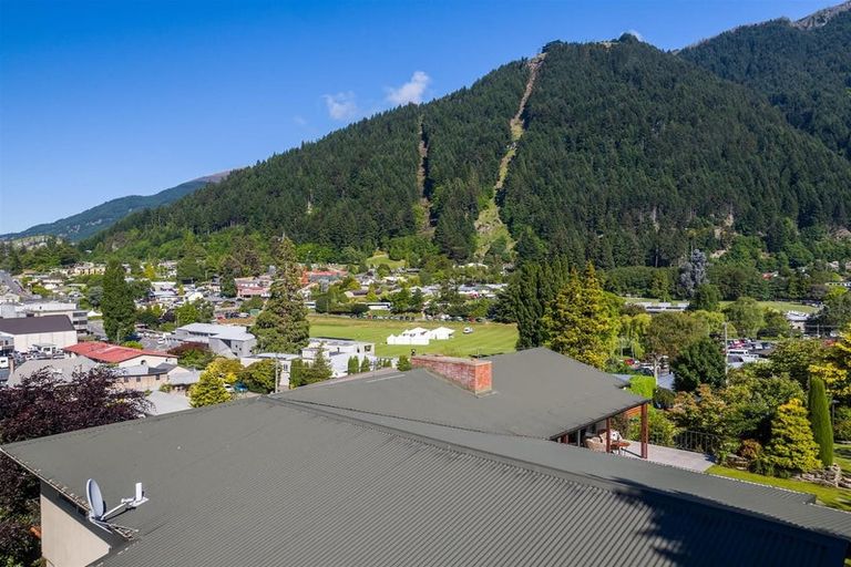 Photo of property in 7 Turner Street, Queenstown, 9300