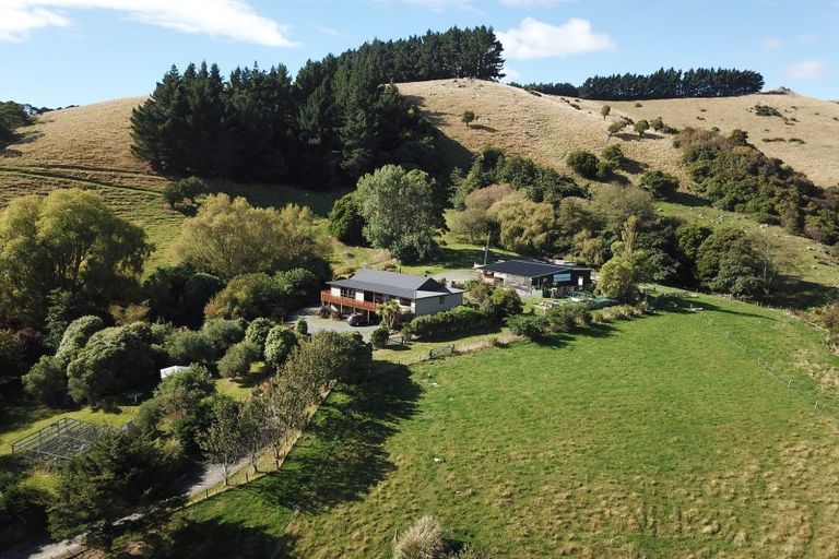 Photo of property in 26 Dickson Street, Macandrew Bay, Dunedin, 9014