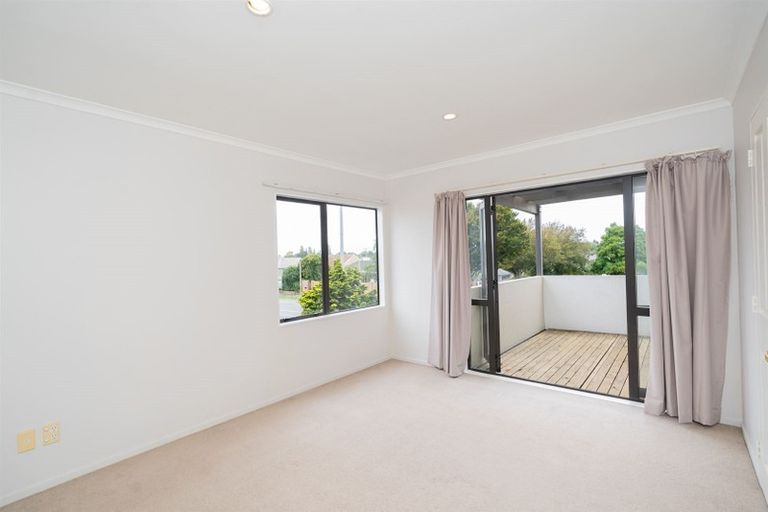 Photo of property in 1/1161 Victoria Street, Whitiora, Hamilton, 3200