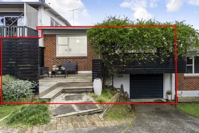 Photo of property in 4/20 Penning Road, Castor Bay, Auckland, 0620