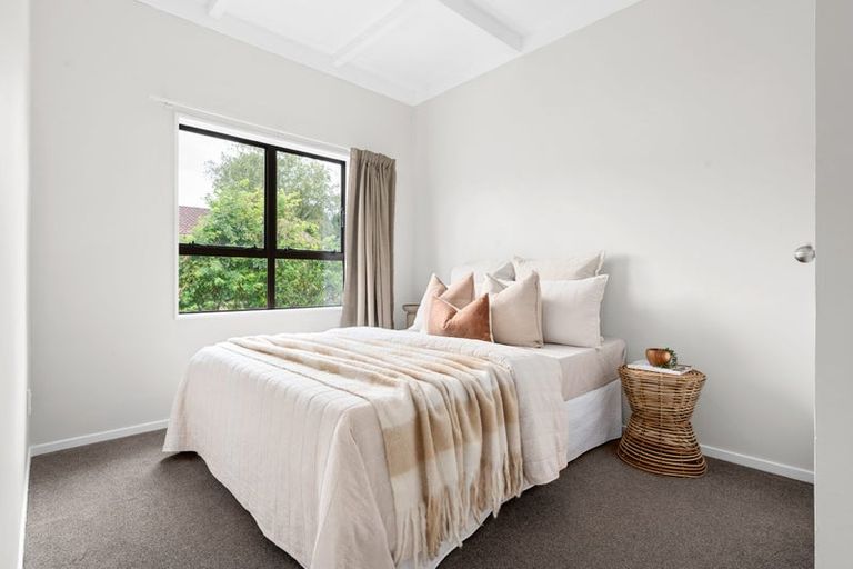 Photo of property in 16 Howden Road, Fairfield, Hamilton, 3214