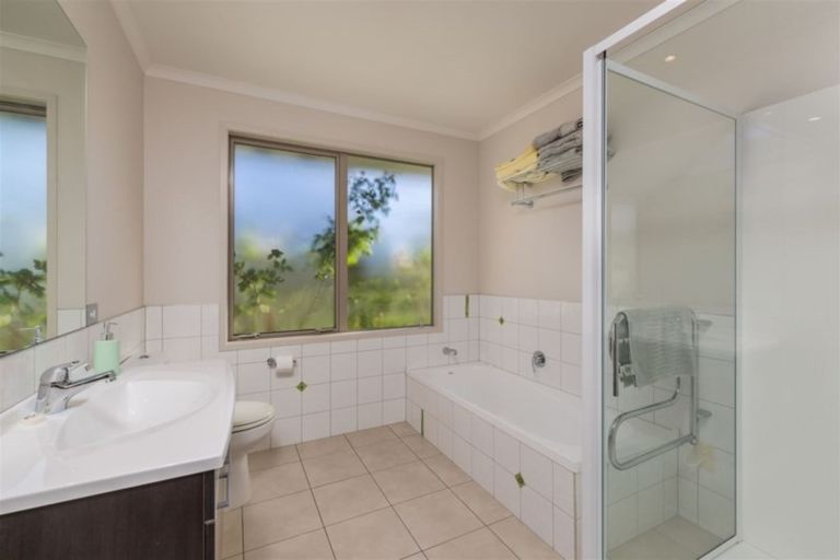 Photo of property in 45 Waitotara Drive, Waipapa, 0230