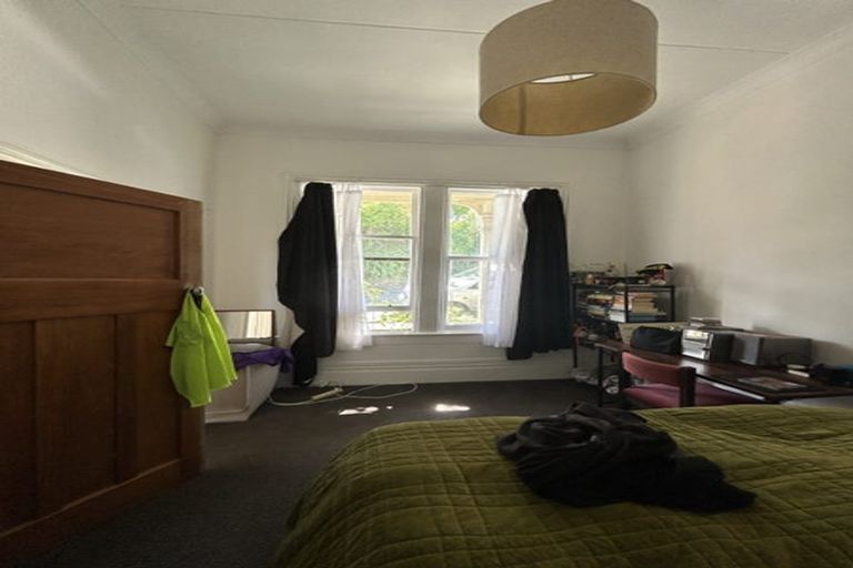 Photo of property in 70 Fairlie Terrace, Kelburn, Wellington, 6021