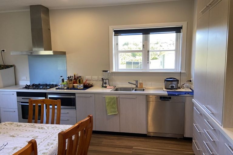 Photo of property in 9 Bould Street, Johnsonville, Wellington, 6037