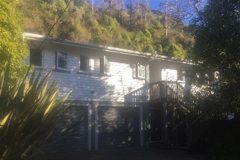 Photo of property in 10 Robinson Road, The Brook, Nelson, 7010