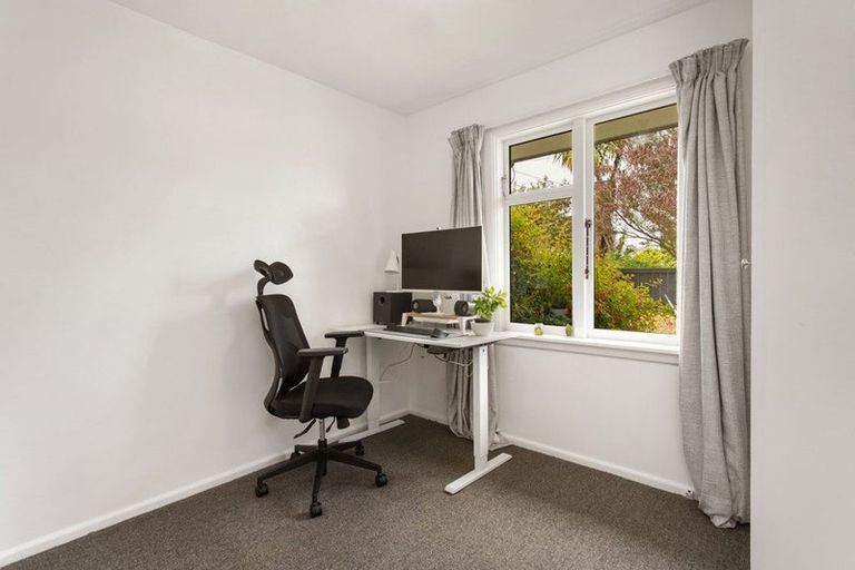 Photo of property in 6 Palmside Street, Somerfield, Christchurch, 8024