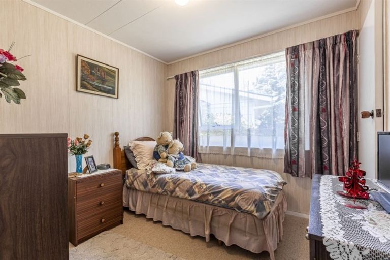 Photo of property in 6 Grant Place, Awapuni, Palmerston North, 4412