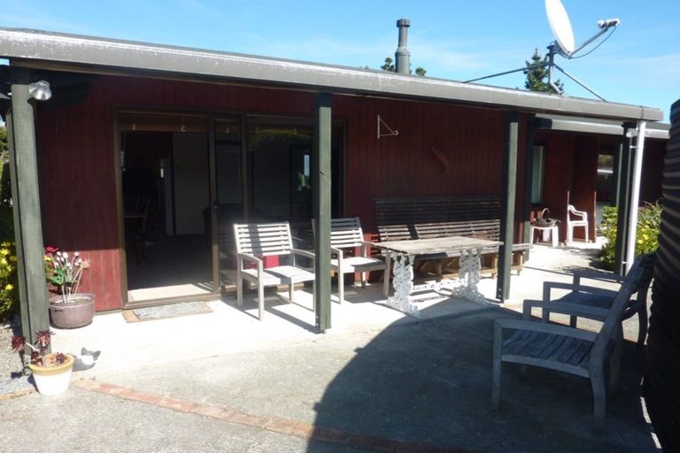 Photo of property in 35 Lake Terrace Road, Little River, 7591