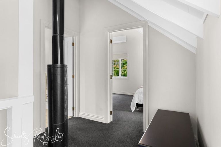 Photo of property in 3251 Paparoa-oakleigh Road, Paparoa, 0571