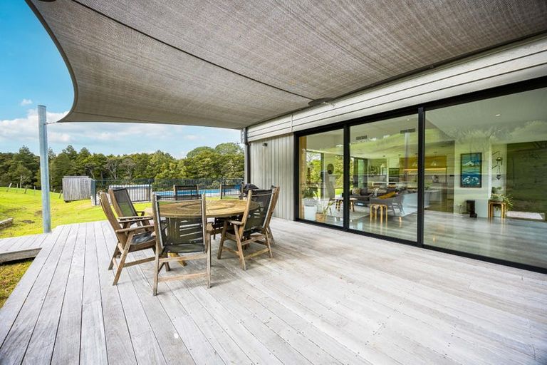 Photo of property in 99b Pebble Brook Road, Waitoki, Silverdale, 0994