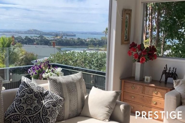 Photo of property in 46 Hinemoa Street, Birkenhead, Auckland, 0626