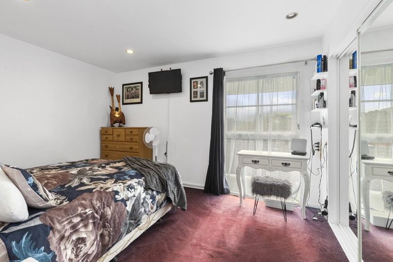 Photo of property in 29 Newburn Grove, Wainuiomata, Lower Hutt, 5014