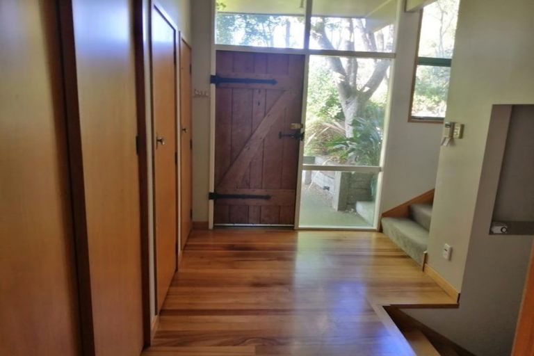 Photo of property in 52 Waitohu Road, York Bay, Lower Hutt, 5013