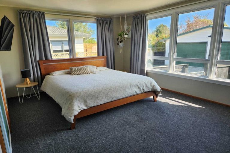 Photo of property in 8 Clifton Street, Bulls, 4818