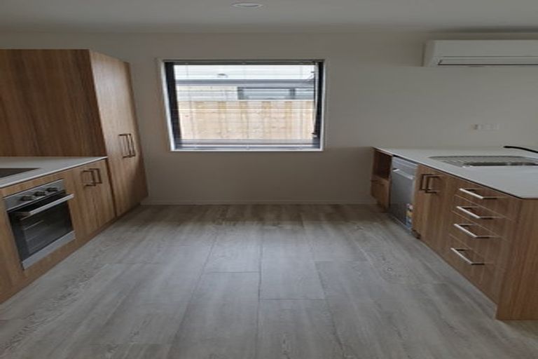 Photo of property in 66 Broadway Parade, Rolleston, 7615