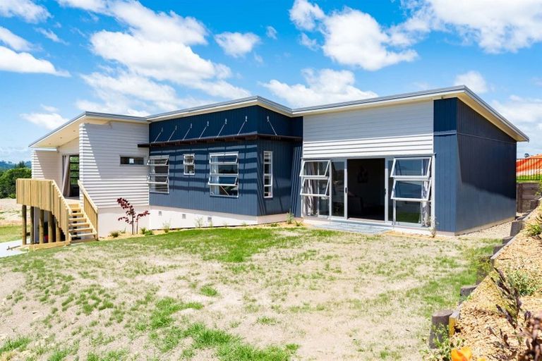 Photo of property in 28a Weka Street, Mangawhai, 0505