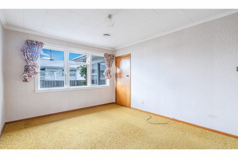 Photo of property in 85 Thornhill Street, Rockdale, Invercargill, 9812