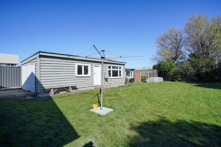Photo of property in 10 Joseph Street, Waverley, Invercargill, 9810