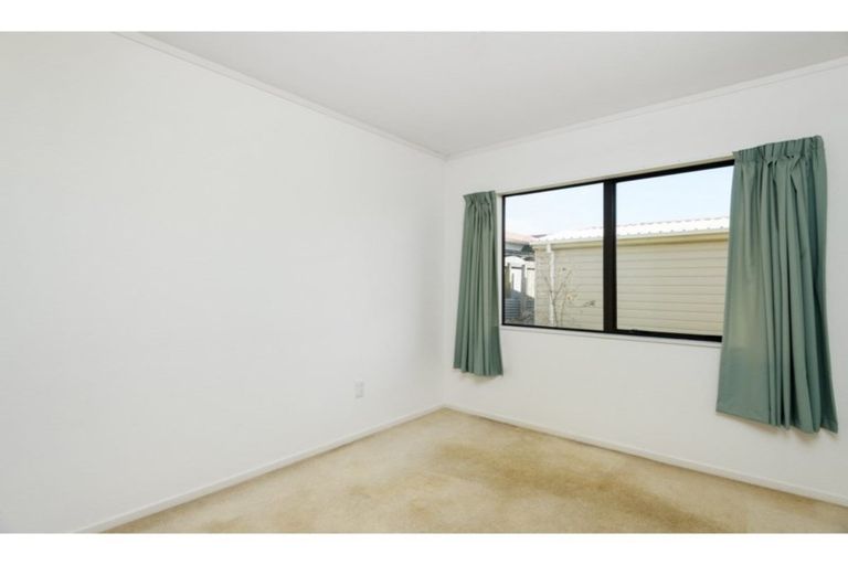 Photo of property in 10b Tui Street, Mount Maunganui, 3116