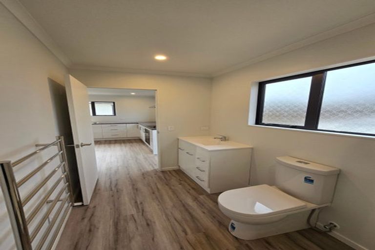 Photo of property in 17c-d Graham Street, Levin, 5510