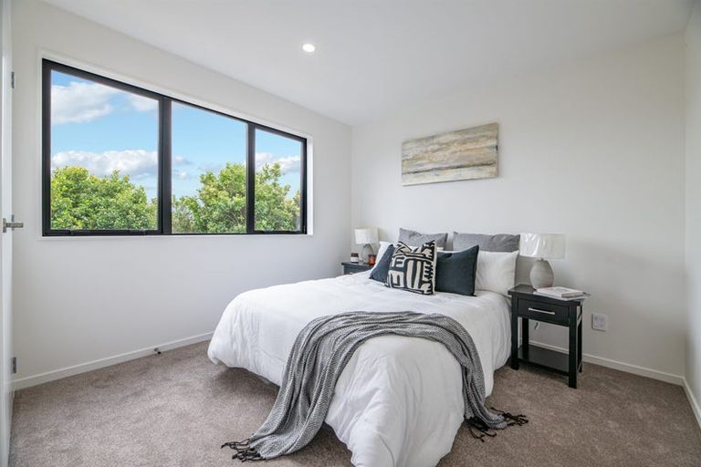 Photo of property in 36b Kaikoura Street, Maupuia, Wellington, 6022