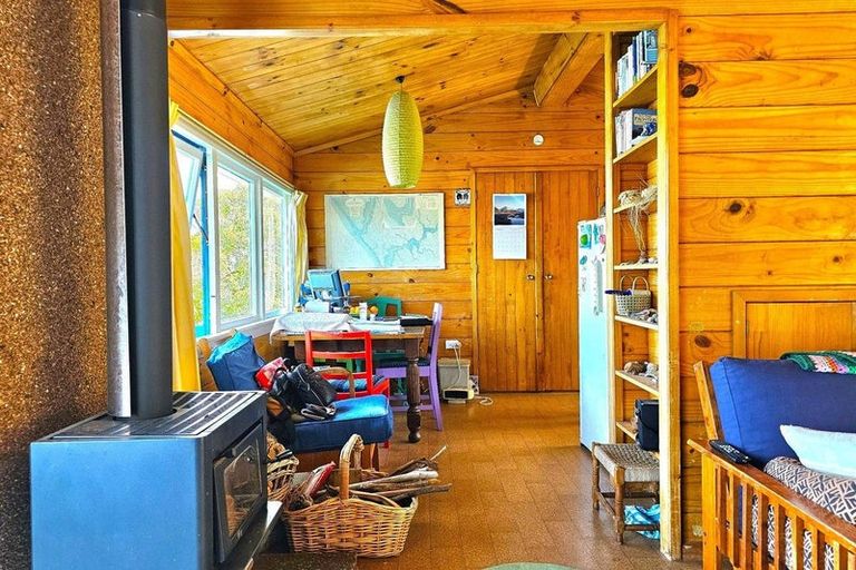 Photo of property in 24 Koutu Beach Road, Opononi, Kaikohe, 0473