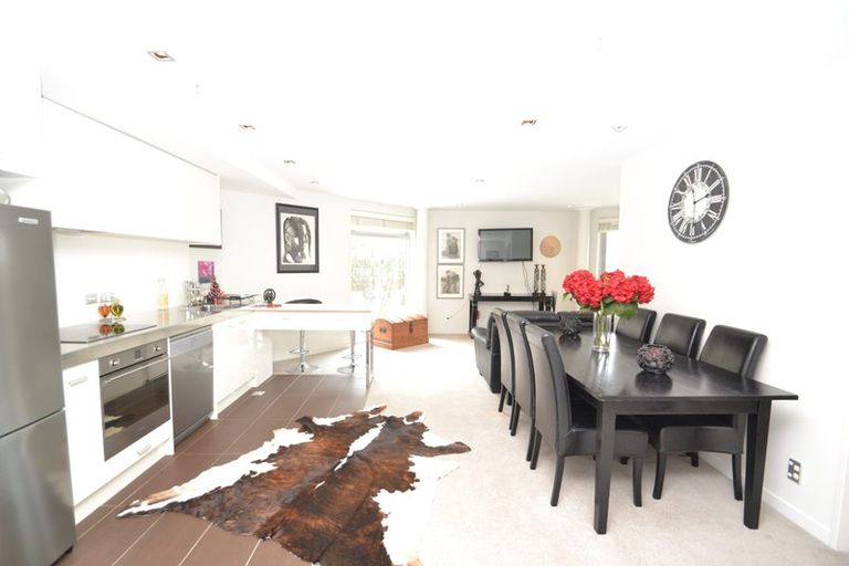 Photo of property in Piermont Apartments, 1f/82 Cable Street, Te Aro, Wellington, 6011