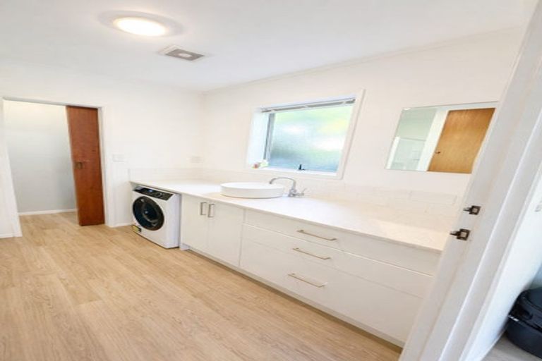 Photo of property in 76 Pohutukawa Avenue, Ohope, 3121