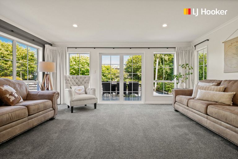 Photo of property in 1 Jaffray Drive, East Taieri, Mosgiel, 9024