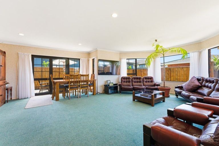 Photo of property in 14 Kelsi Street, Tawhero, Whanganui, 4501