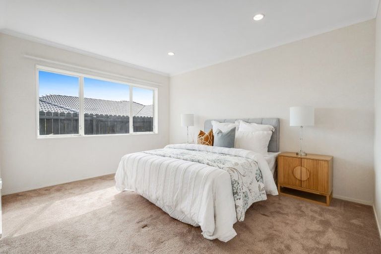 Photo of property in 183 Kilkenny Drive, East Tamaki Heights, Auckland, 2016