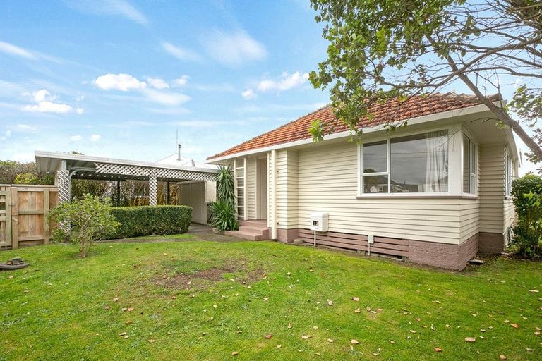 Photo of property in 47 Drake Street, Vogeltown, New Plymouth, 4310