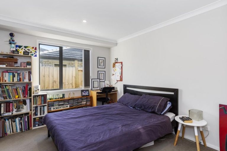 Photo of property in 19 Batty Street, Papamoa Beach, Papamoa, 3118