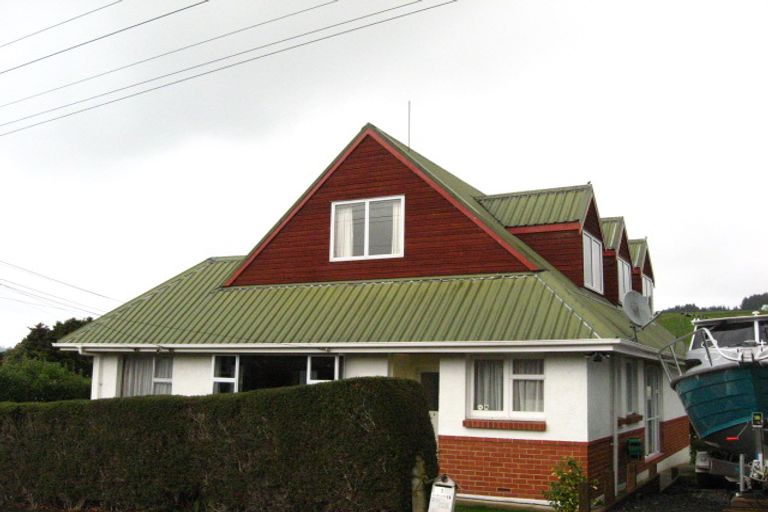 Photo of property in 21 Fairview Terrace, Sawyers Bay, Port Chalmers, 9023