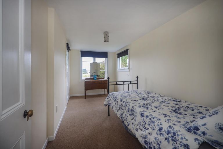 Photo of property in 73 London Street, Hampden, 9410