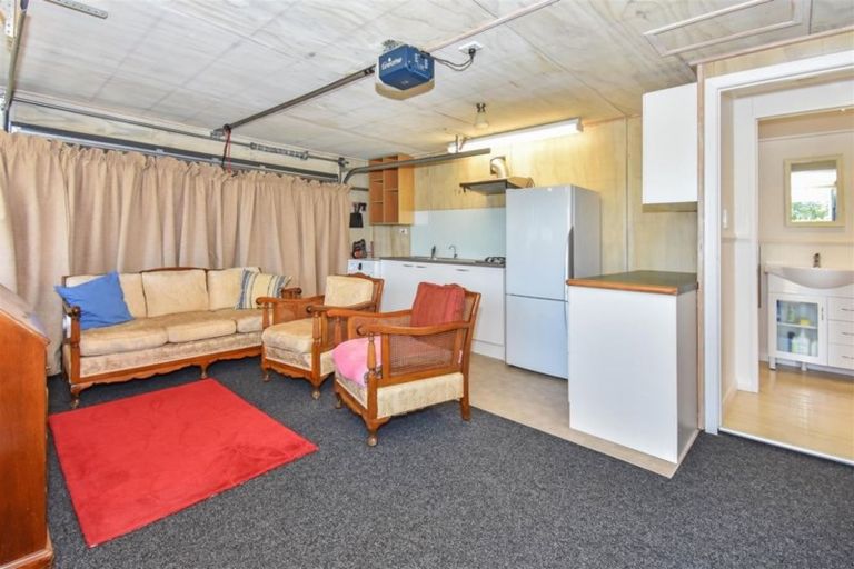 Photo of property in 470 Clevedon Kawakawa Road, Clevedon, Papakura, 2585