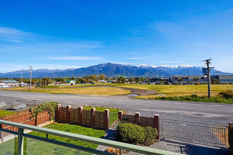 Photo of property in 9 Hawthorne Road, Kaikoura, 7300