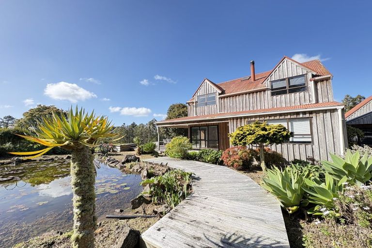 Photo of property in 123 Pomona Road, Kumeu, 0891