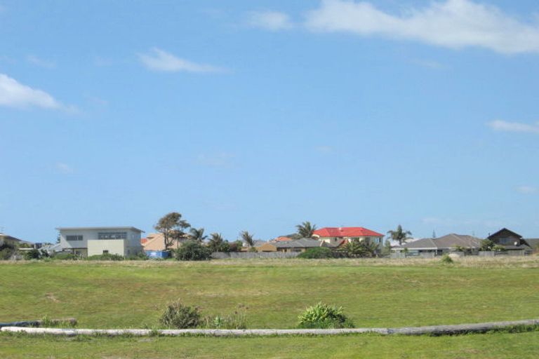 Photo of property in 13 Bermuda Drive, Papamoa Beach, Papamoa, 3118