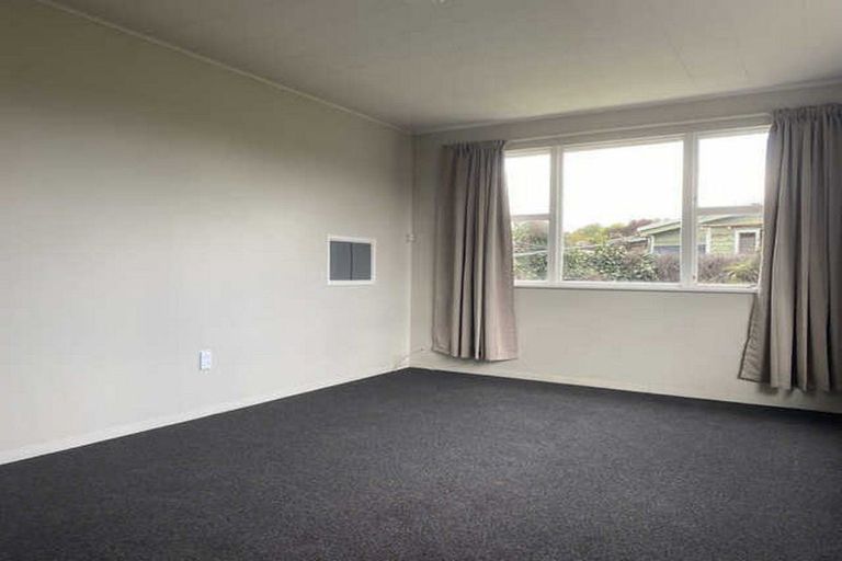 Photo of property in 3 Dampier Street, Woolston, Christchurch, 8023