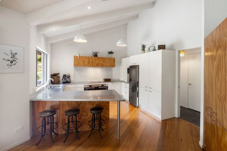 Photo of property in 150 Athlone Drive, Cambridge, 3434