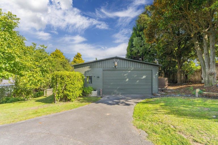 Photo of property in 113 Taupo View Road, Taupo, 3330